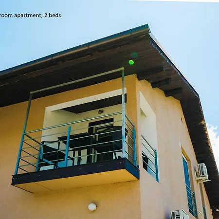 Argo Apartment *